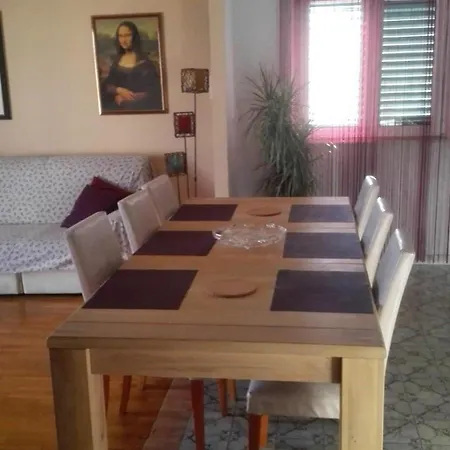 아파트 Ivo *